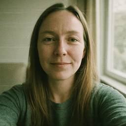 Porträtt av Frida Dahlberg
